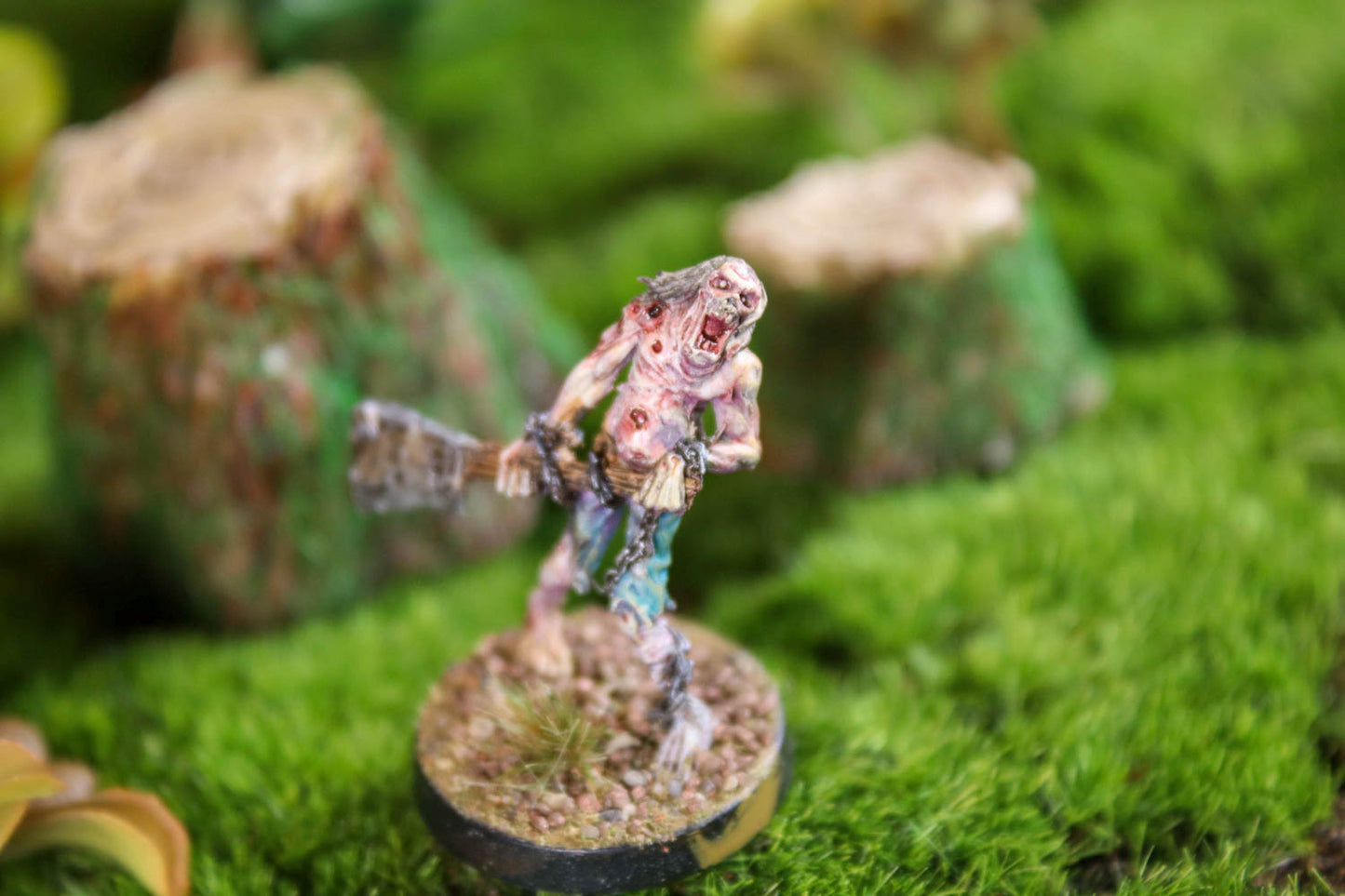 Zombie - Zealot Miniatures.