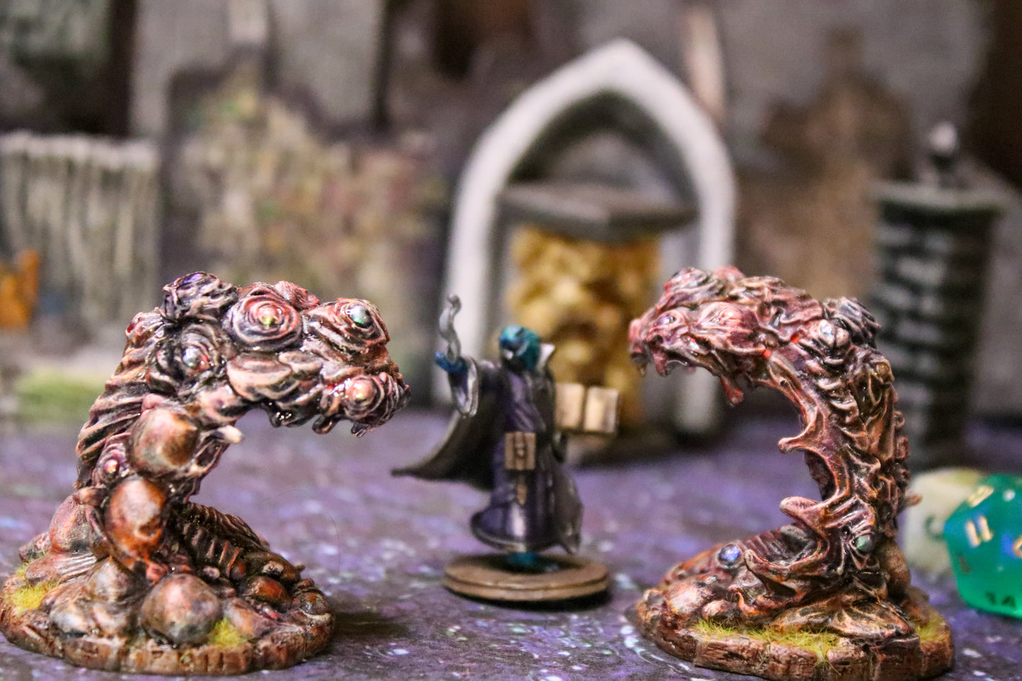 pair of Gibbering mounds/ Shoggoth (Cthulhu Wars) handpainted RPG miniatures