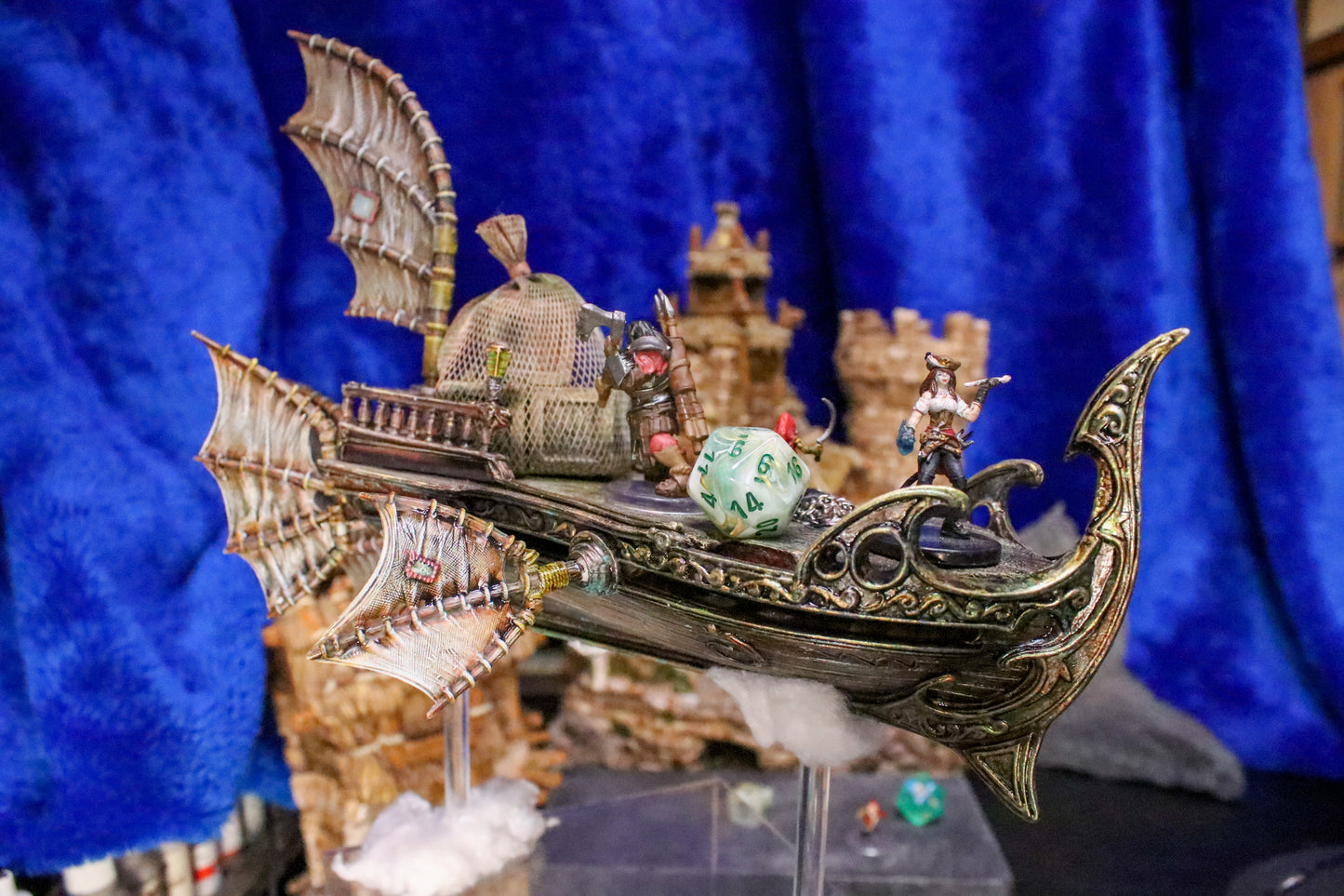 Airship - handpainted DnD miniature