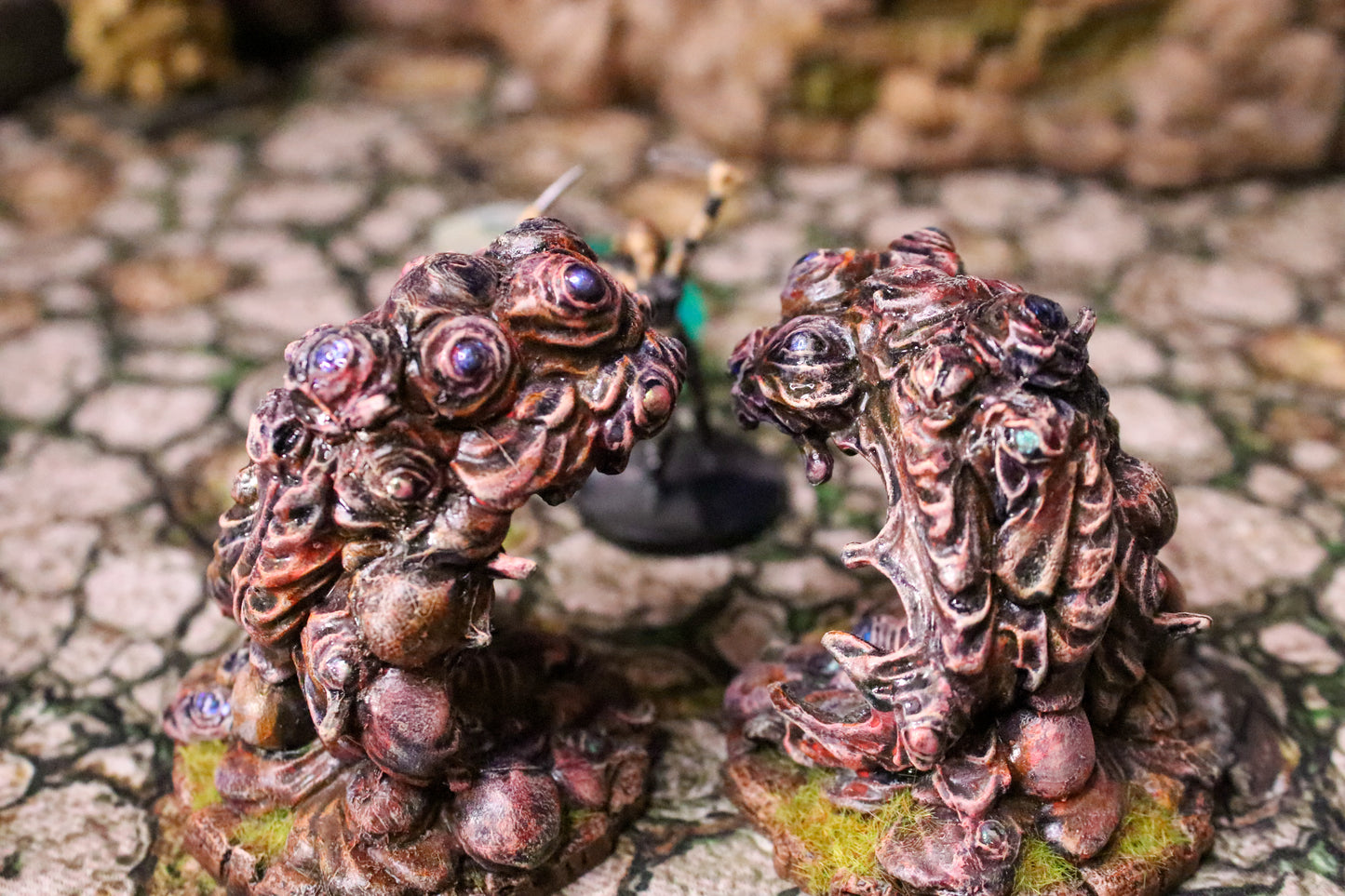 pair of Gibbering mounds/ Shoggoth (Cthulhu Wars) handpainted RPG miniatures